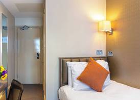 Sidney Hotel London-Victoria 5