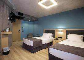 Red Stone Hotel 3