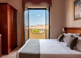 Madama club village 5