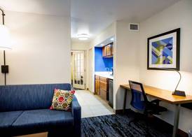 Holiday Inn Express & Suites WAUSAU by IHG 4