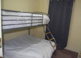 2-Bed Apartment Sleeps 4 with Wi-Fi 5