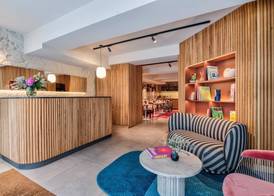 Republik Hotel 3
