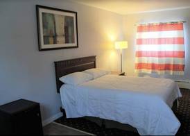 Bluewater Motel 5