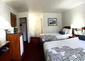 Austin's Chuckwagon Motel 2