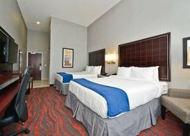 Holiday Inn Express & Suites UTICA by IHG 4