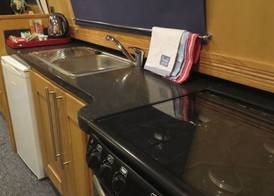Houseboat Hotels 5