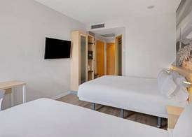 B&B HOTEL Girona 3 3