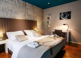 Riva Luxury Rooms 4