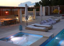 Niovi Boutique Apartments 2