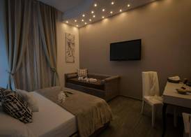 Elenoire Rooms & Suite 4
