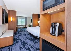 Fairfield Inn & Suites by Marriott Goshen 4
