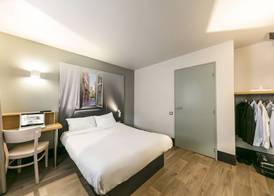 B&B HOTEL Toulouse Cité de l'Espace Mouchotte 5