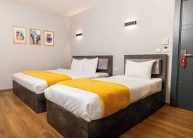 BRANDROOM HOTEL 5