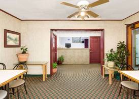 Knights Inn Galax 2