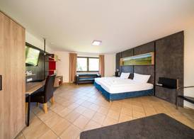 Hotel Moselsteig 2
