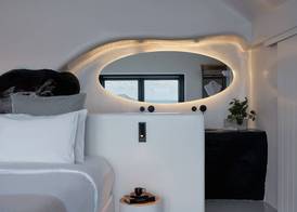 Olvos Luxury Suites 5