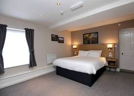 Wheatsheaf, Baslow by Marston's Inns 3