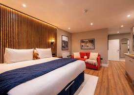 The Terrace - A St David Aparthotel 3