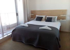 Beachside Tower Apartments 3