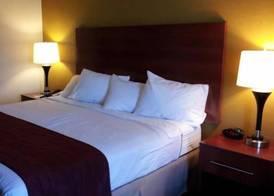 Days Inn by Wyndham Indiana Benjamin Franklin Highway 4