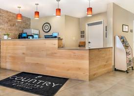 Country Inn & Suites by Radisson, Frederick, MD 5