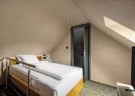 Hotel Allora 4