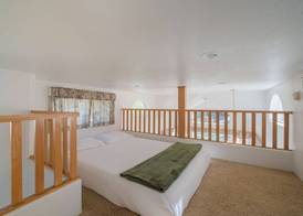 Strawhouse Resorts 4