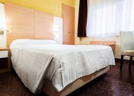 Hotel Fontana Plaza 2