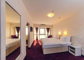 Philia Hotel 3