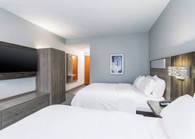 Holiday Inn Express & Suites COLUMBUS EDINBURGH by IHG 4