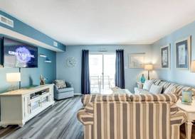 Marylander Condominiums, 90 steps from the beach 5