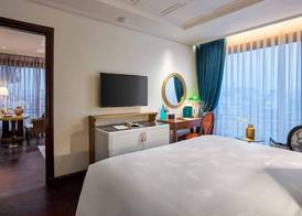 Peridot Grand Luxury Boutique Hotel 5