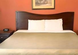Rodeway Inn Manchester I-90 4