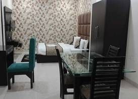 Hotel Mandakini Lush 5