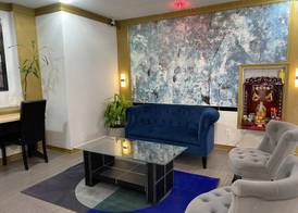 R Nite Star Hotel At Arlington Entertainment District 4