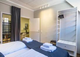 Kings Garden Penthouse - 4BR & 2Bath - by Daniel&Jacob's 4