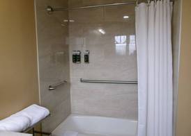 Carmel Wayfarer Inn 3