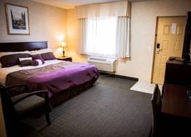 Langley Hwy Hotel 3