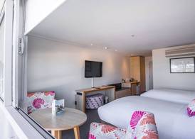 Scenic Hotel Te Pania 3