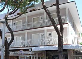Hotel Susy - Bakery & Gluten Free Home Made - direttamente su viale Dante a due passi dal mare 3