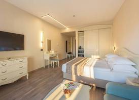 AquaClub GRIFID Hotel Bolero - Ultra All Inclusive & Private Beach 4