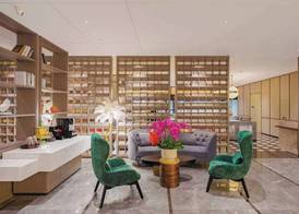 Howard Johnson by Wyndham Life Kunming Guandu Hotel 4