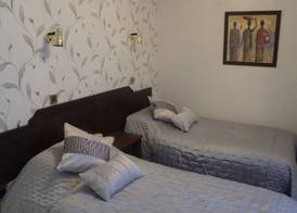 Plas Isa Hotel 3