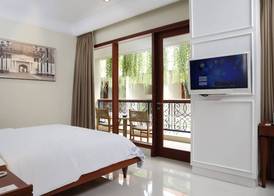Seminyak Lagoon All Suites Hotel 4