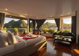 Aqua Luxury Cruise 3