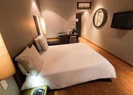 Le Louvre Hotel & Spa 5