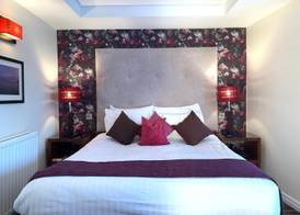 The Whistledown Hotel 4