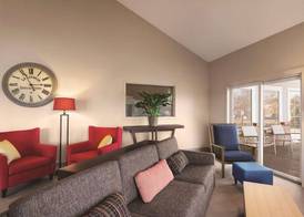 Country Inn & Suites by Radisson, Northfield, MN 5