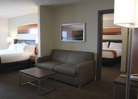 Holiday Inn Express Munising-Lakeview Hotel By IHG 3