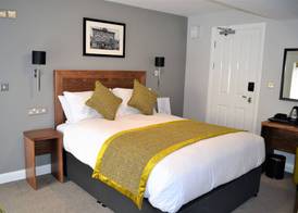 New Park Hotel 5